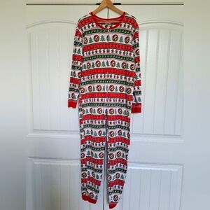 Buc-ees Christmas Onesie. Size 2XL